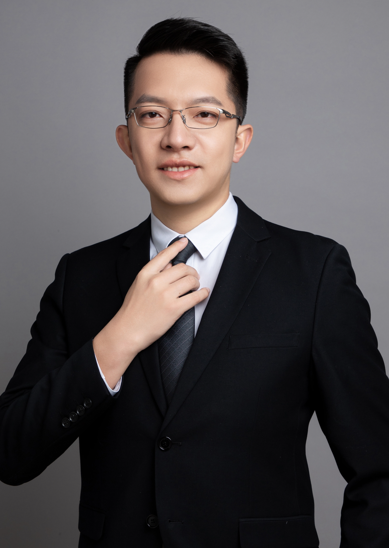 田擎宇