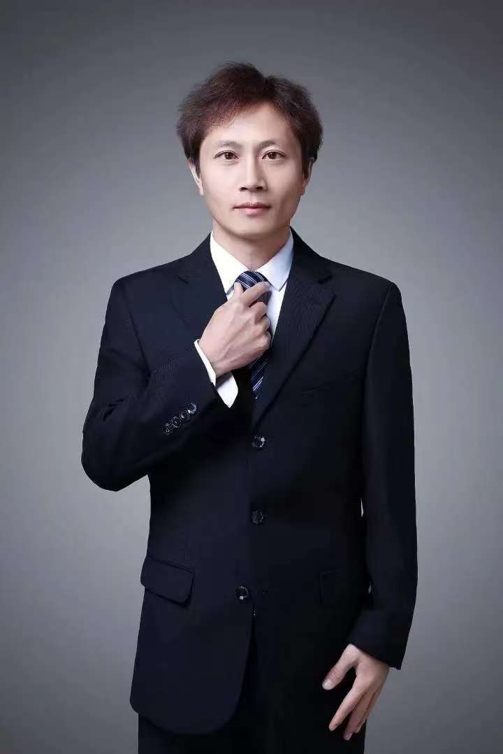 吴平