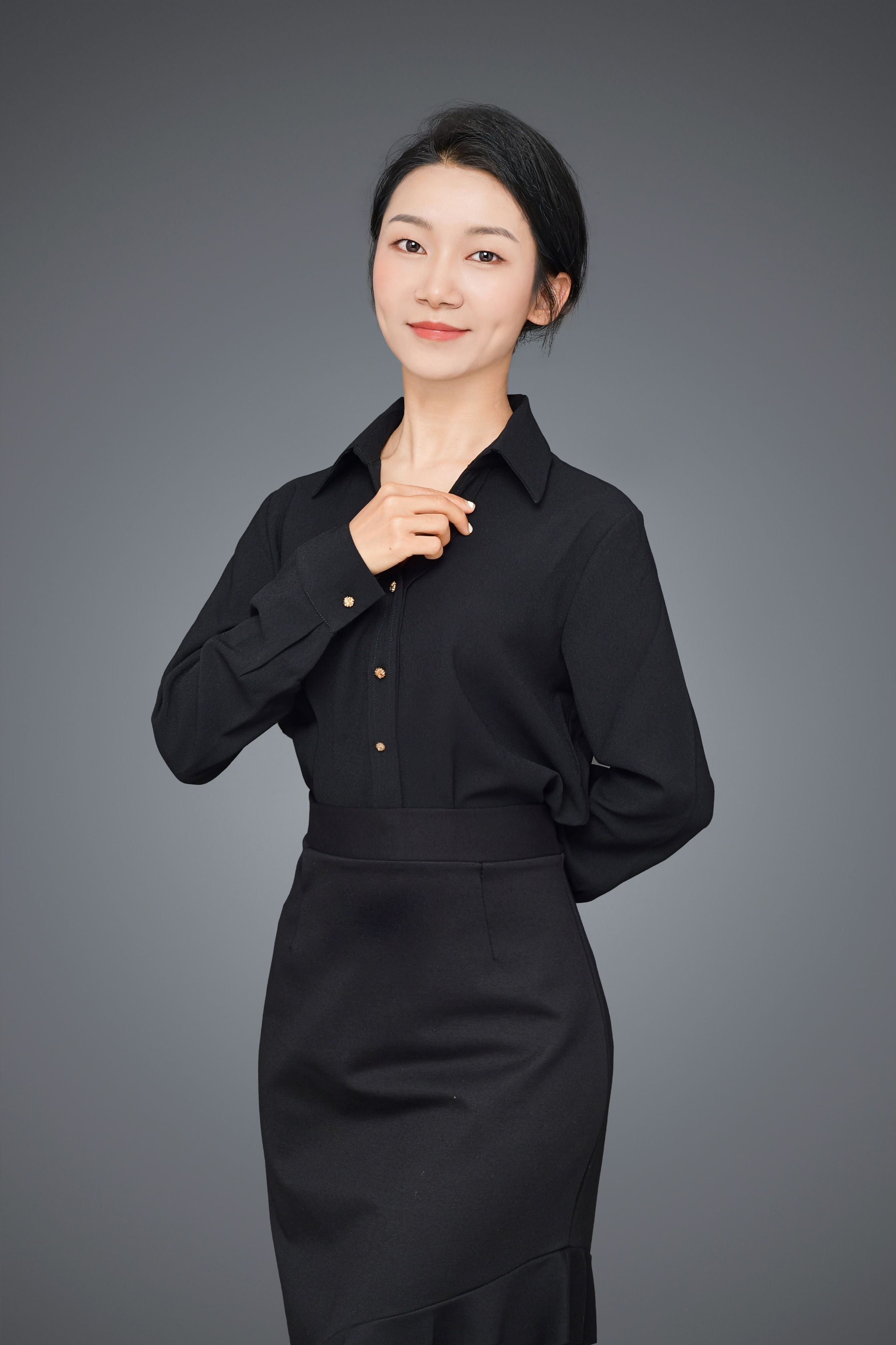 黄倩