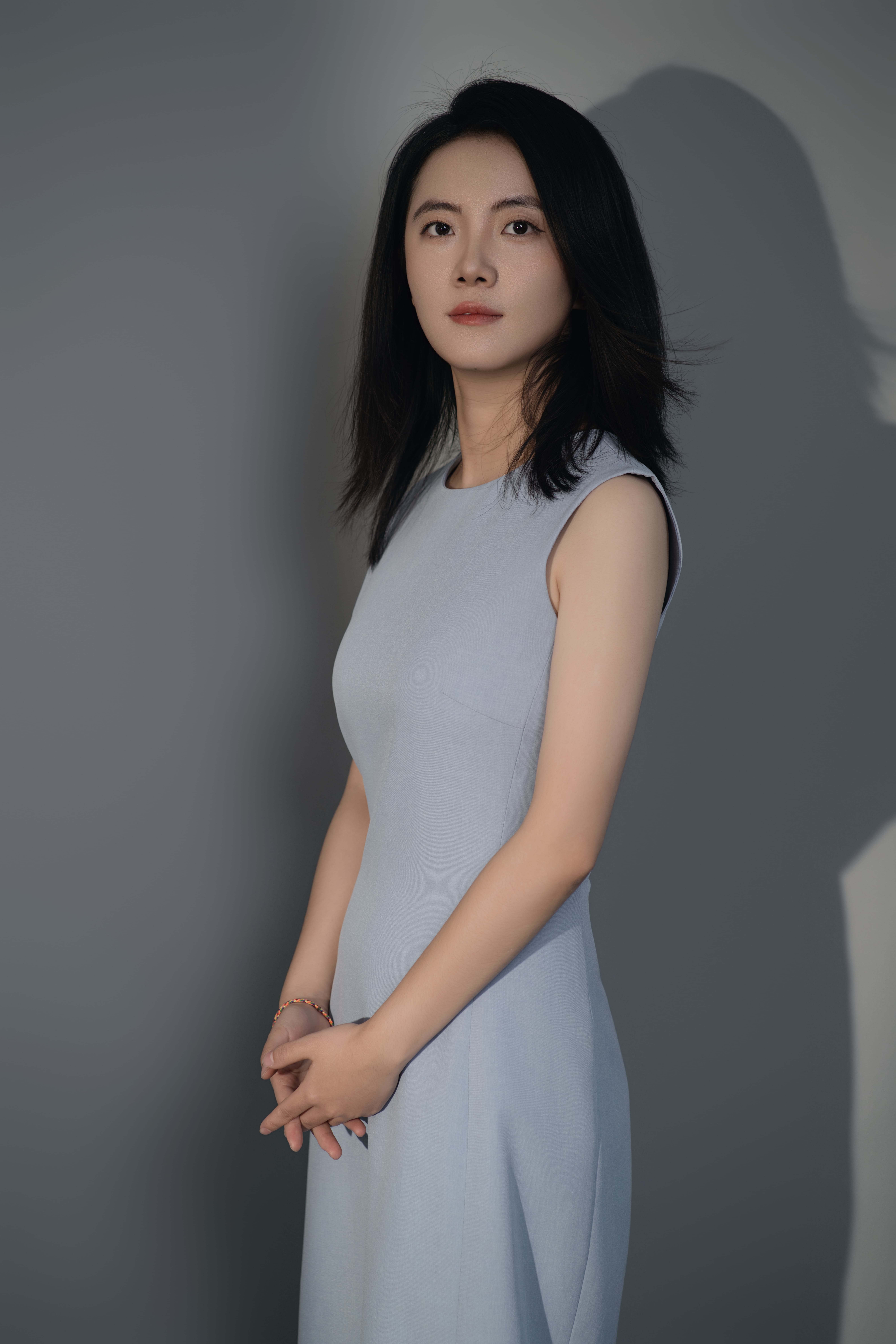 张婷