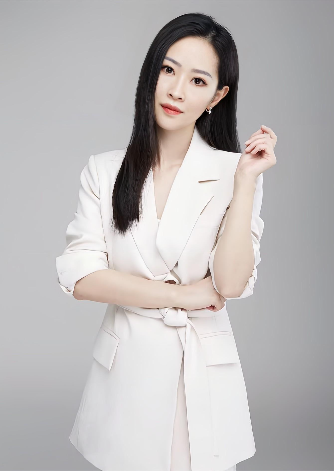 陈玲