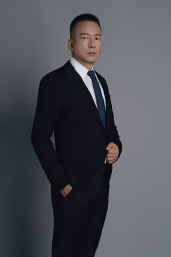 刘万新
