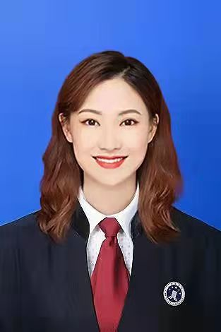 张璐